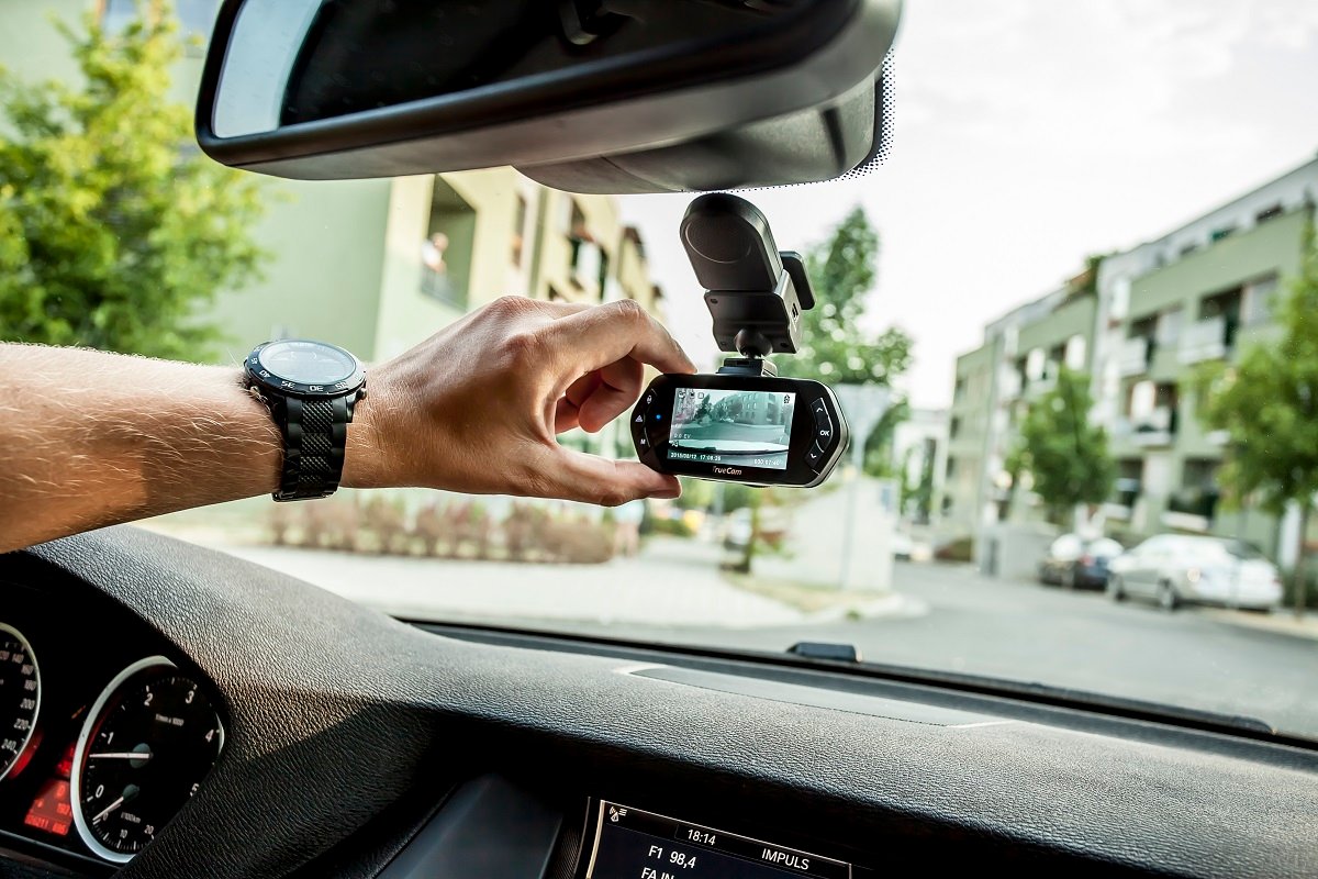 Während einer Sekunde zur Fahrt vorbereitet
